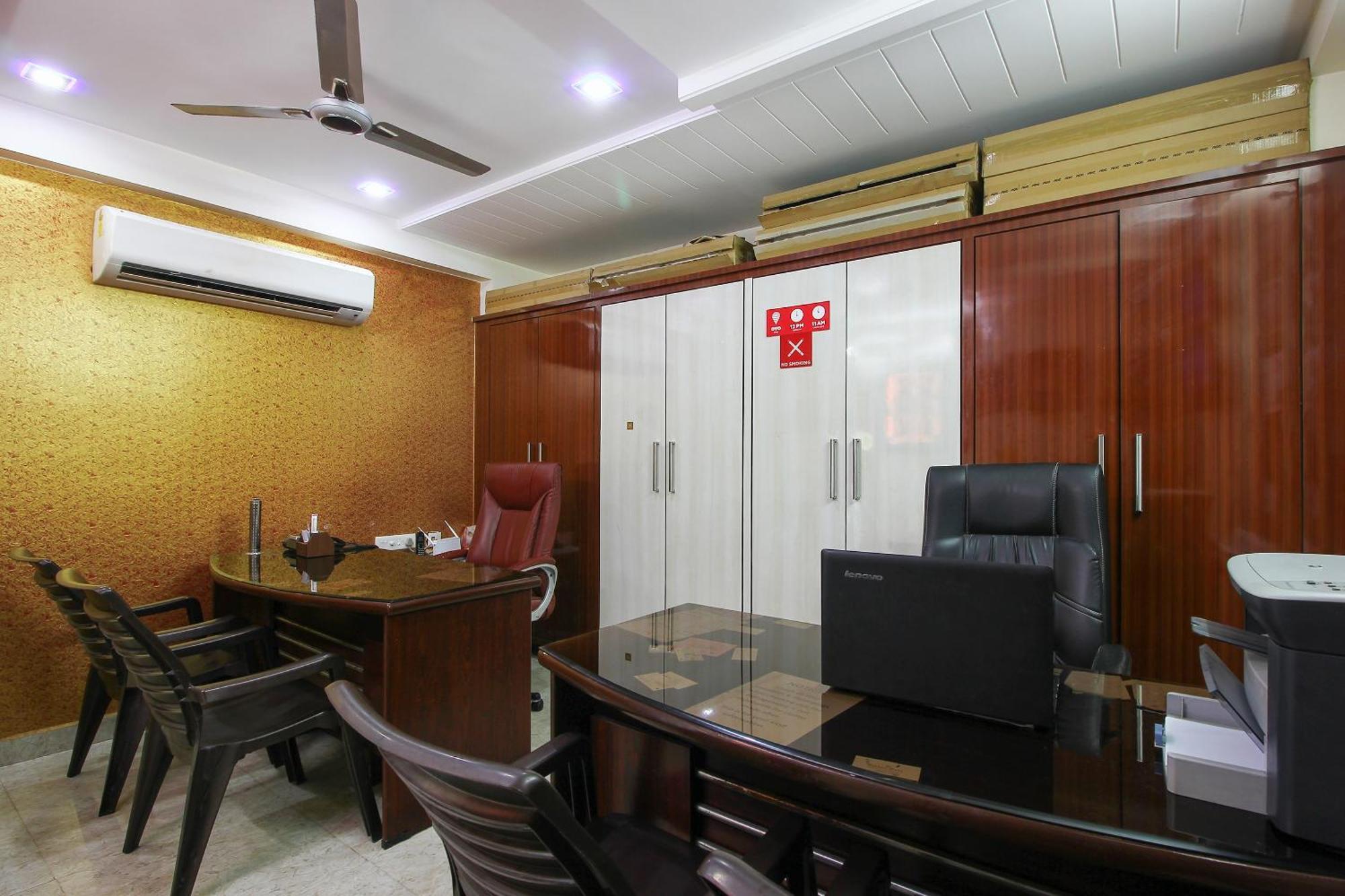 Hotel Collection O Madhapur à Kondapur  Extérieur photo