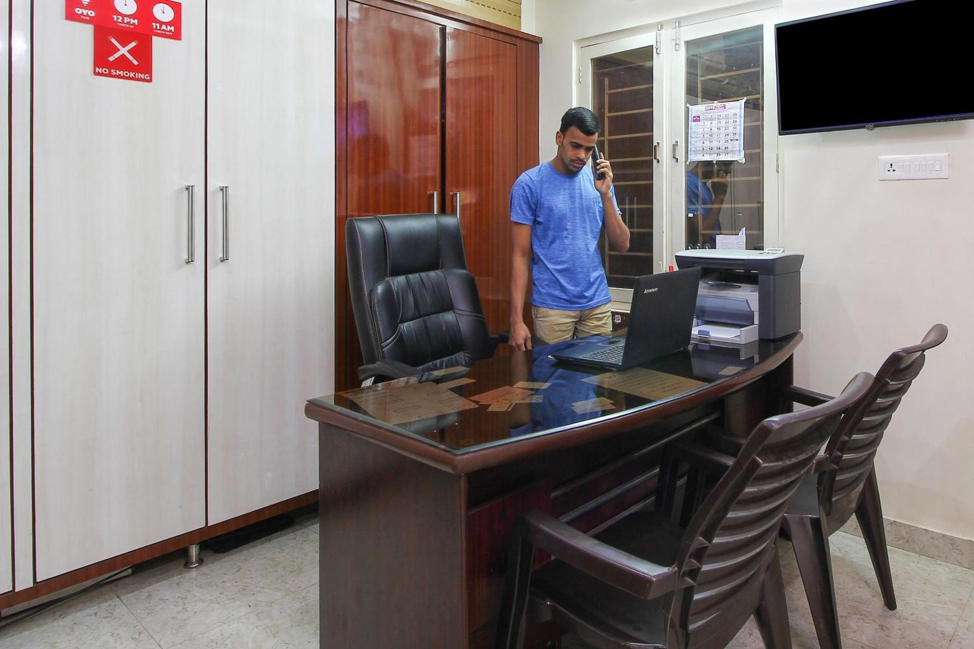 Hotel Collection O Madhapur à Kondapur  Extérieur photo