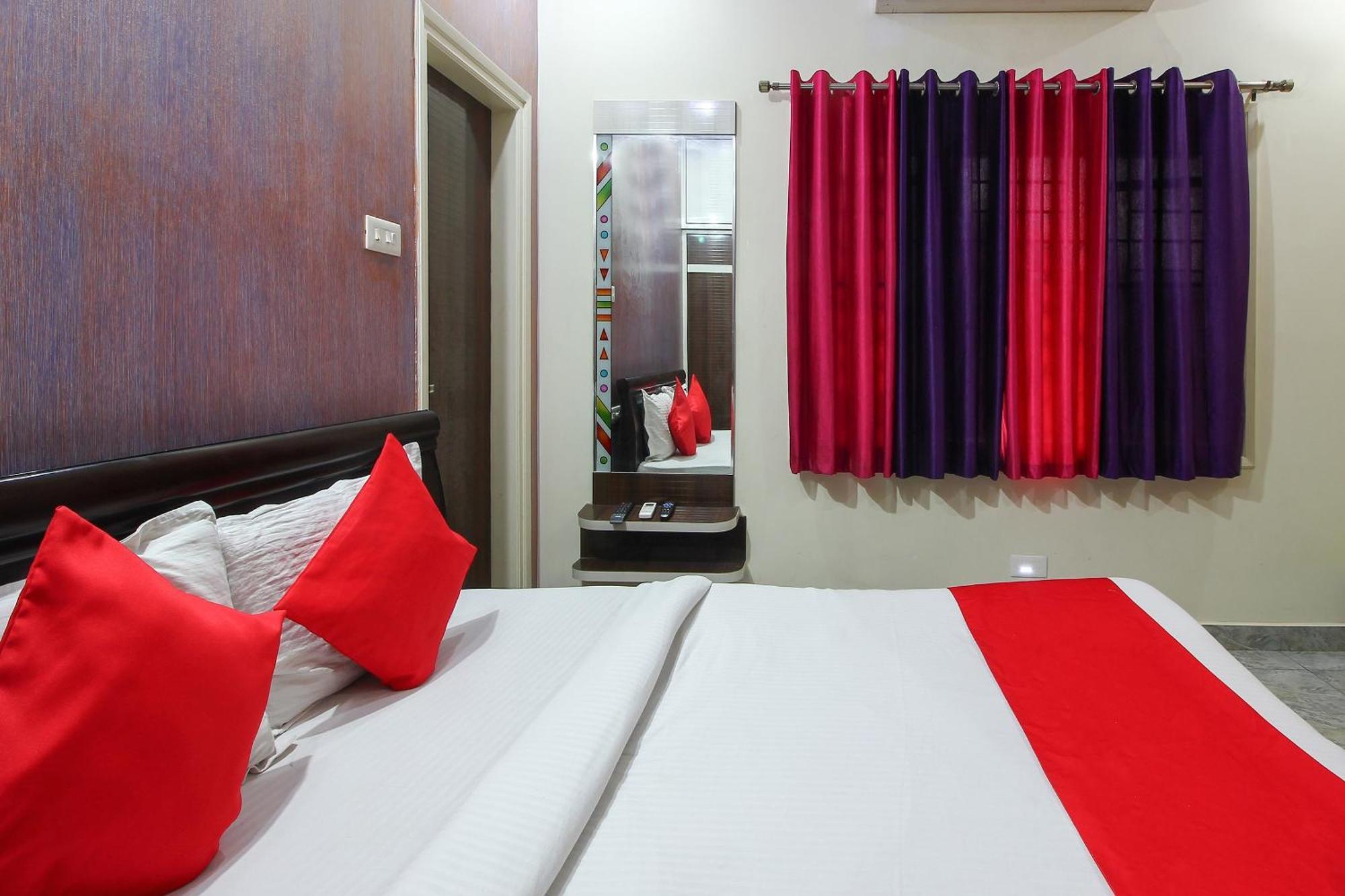 Hotel Collection O Madhapur à Kondapur  Extérieur photo